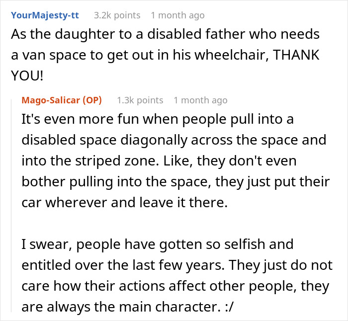 Entitled ‘Karen’ Comes Storming Out Of The Store, Is Met With Police And $1,000 Fine Entitled ‘Karen’ Comes Storming Out Of The Store, Is Met With Police And $1,000 Fine