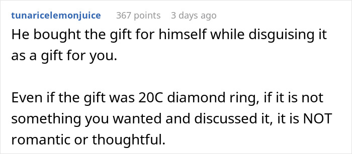 Woman Ends Her 2-Year Relationship After She Finds Out Cruise Tickets Are Her Birthday Gift Woman Ends Her 2-Year Relationship After She Finds Out Cruise Tickets Are Her Birthday Gift