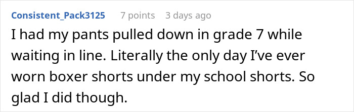Woman Pantsed Stranger On The Bus To Embarrass Him, Ended Up Being Way More Embarrassed Woman Pantsed Stranger On The Bus To Embarrass Him, Ended Up Being Way More Embarrassed