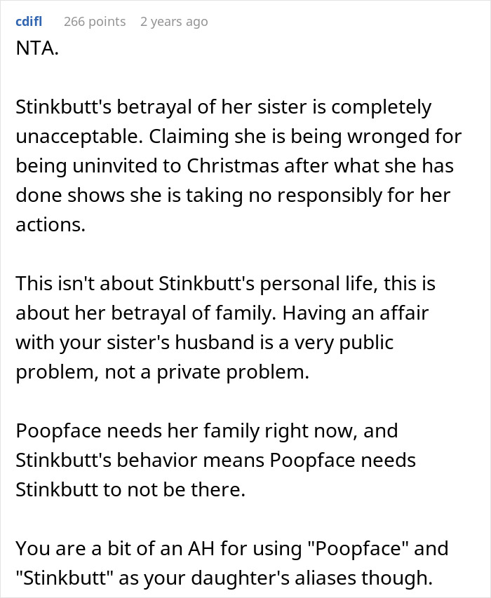 Woman Thinks Mom Is Wrong For Uninviting Her From Christmas Because Of Dating Sister’s Husband Woman Thinks Mom Is Wrong For Uninviting Her From Christmas Because Of Dating Sister’s Husband