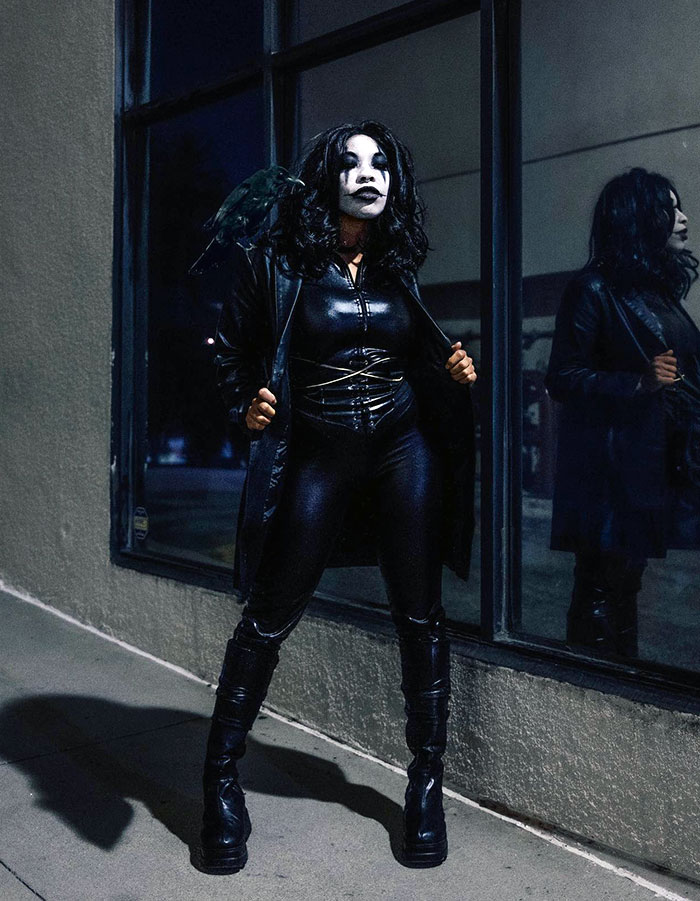 Halloween Costume Idea - Eric Draven The Crow. Or You Can Say That You're Sting Or Lobo From DC. Either Way You'll Look Terrifying And Interesting