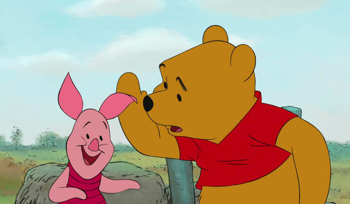 Winnie and Piglet talking from Winnie the Pooh
