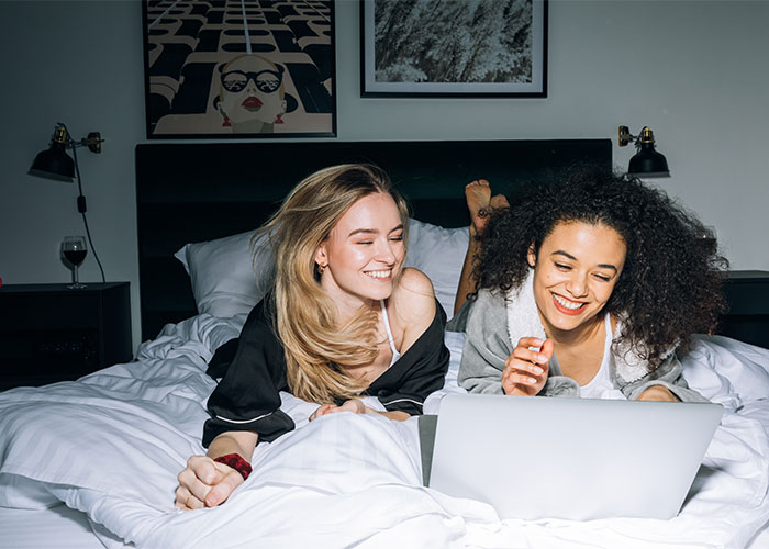 Guy Ghosts Girlfriend For 3 Years, Reappears Like Nothing Happened Once She Has A House Guy Ghosts Girlfriend For 3 Years, Reappears Like Nothing Happened Once She Has A House