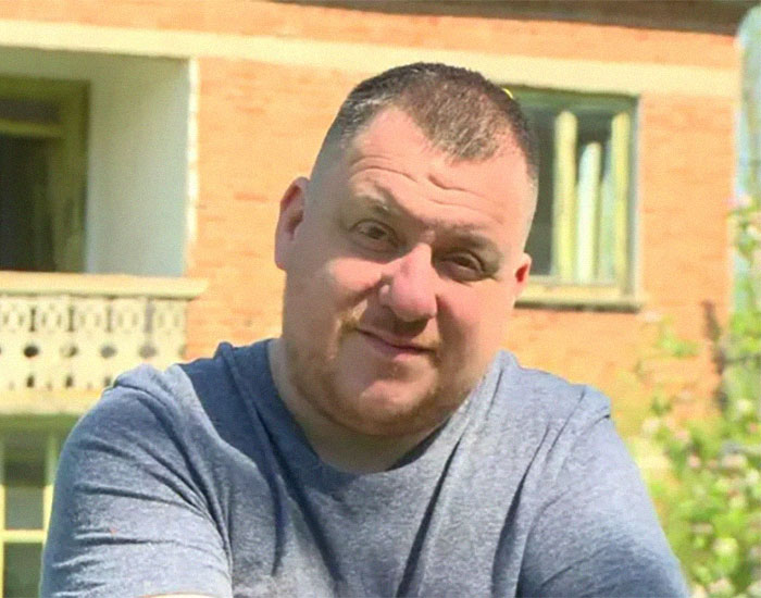 "We Can’t Do That In The UK": Scottish Dad Buys Six-Bedroom Mansion In Bulgaria For £3,000 "We Can’t Do That In The UK": Scottish Dad Buys Six-Bedroom Mansion In Bulgaria For £3,000