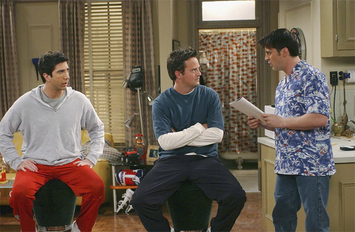 Friends Stars Pay Their Respect To Co-Star Matthew Perry In A Heartfelt Statement Following Tragic 911 Call Friends Stars Pay Their Respect To Co-Star Matthew Perry In A Heartfelt Statement Following Tragic 911 Call