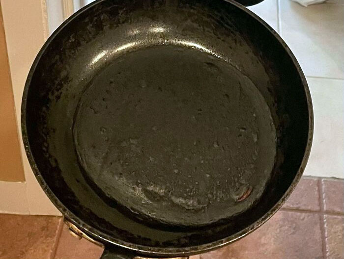 My Dad Burnt A Pancake So Bad It Camouflages With The Black Pan