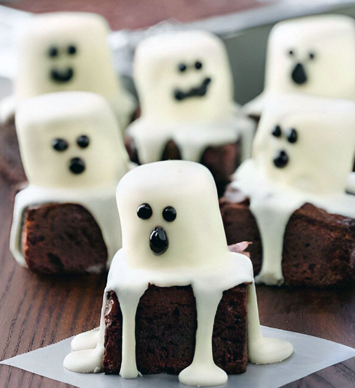 Ghost Marshmallow Brownies