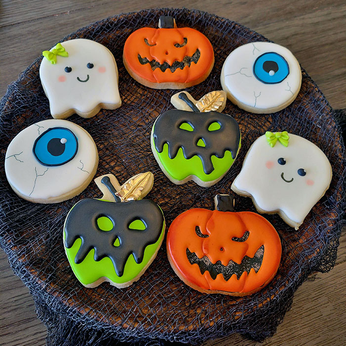 Love Spooky Season Cookies