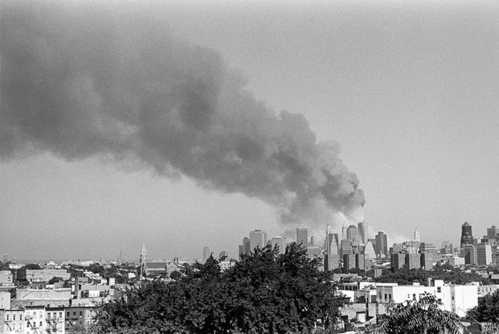 Downtown Manhattan view from Brooklyn on September 11, 2001