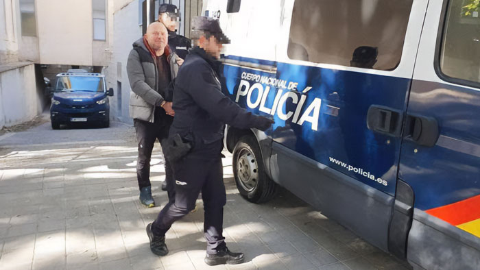 “We Told Him Not To Do It Again”: Expat Arrested For Faking Heart Attack In 20 Restaurants