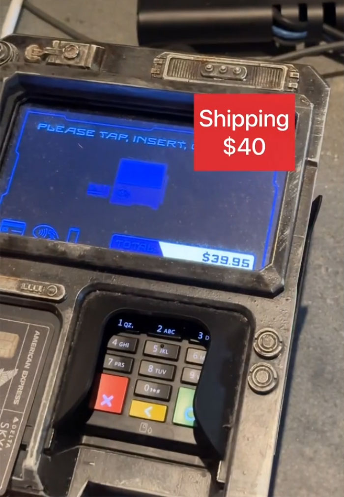 Mom Shares How Family Spent Nearly $4k On A Day At Disney, Blaming Prices, Gets Called Out Mom Shares How Family Spent Nearly $4k On A Day At Disney, Blaming Prices, Gets Called Out