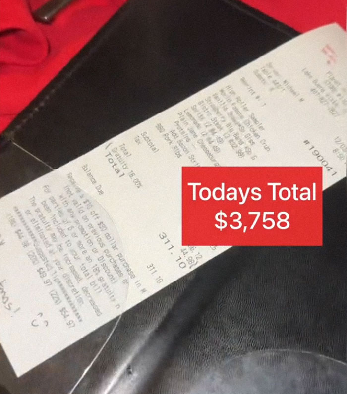 Mom Shares How Family Spent Nearly $4k On A Day At Disney, Blaming Prices, Gets Called Out Mom Shares How Family Spent Nearly $4k On A Day At Disney, Blaming Prices, Gets Called Out