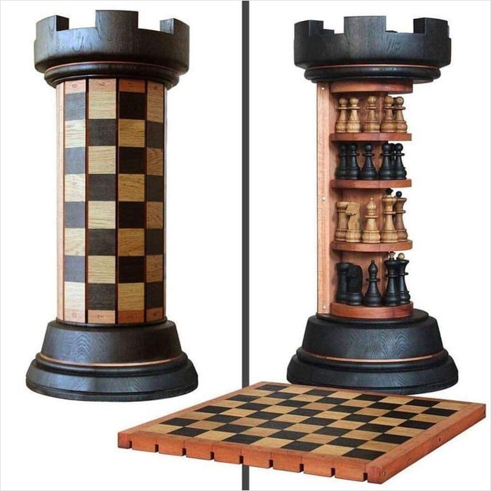 Juego de ajedrez en forma de torre