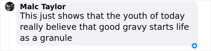 Fried Chicken Fans Disgusted After KFC Employee Reveals How They Make Their Iconic Gravy Fried Chicken Fans Disgusted After KFC Employee Reveals How They Make Their Iconic Gravy