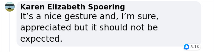 Amazon Driver Says Customers Should Put Out Snacks, People Don't Think It Should Be Expected Amazon Driver Says Customers Should Put Out Snacks, People Don't Think It Should Be Expected