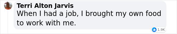 Amazon Driver Says Customers Should Put Out Snacks, People Don't Think It Should Be Expected Amazon Driver Says Customers Should Put Out Snacks, People Don't Think It Should Be Expected