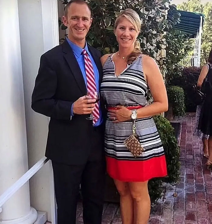 Pilot Faces Charges For Attempted Murder After "Mental Breakdown" Led To Near Disaster Mid-Flight Pilot Faces Charges For Attempted Murder After "Mental Breakdown" Led To Near Disaster Mid-Flight