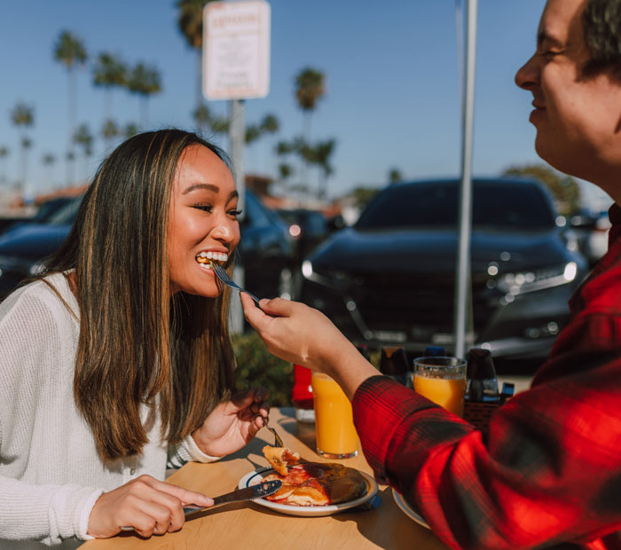 "My Husband Has Ruined Both Our Lives By Asking Me To Double Up His Lunch Serving For Work" "My Husband Has Ruined Both Our Lives By Asking Me To Double Up His Lunch Serving For Work"