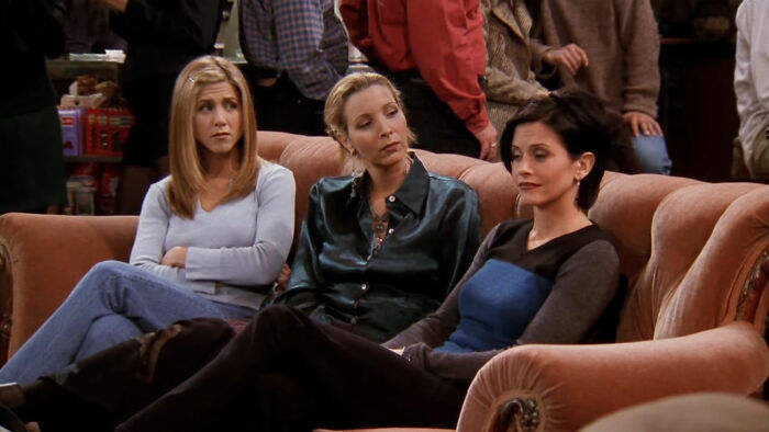 Rachel, Monica, Phoebe sitting at Central Perk in Friends