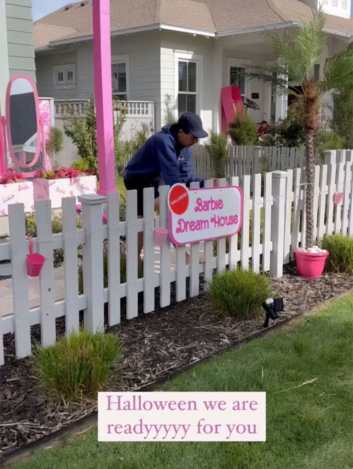 Utah Neighborhood Makes Barbie Fans Weep After Showing Its 'Barbieween' Decor Utah Neighborhood Makes Barbie Fans Weep After Showing Its 'Barbieween' Decor