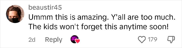 Utah Neighborhood Makes Barbie Fans Weep After Showing Its 'Barbieween' Decor Utah Neighborhood Makes Barbie Fans Weep After Showing Its 'Barbieween' Decor