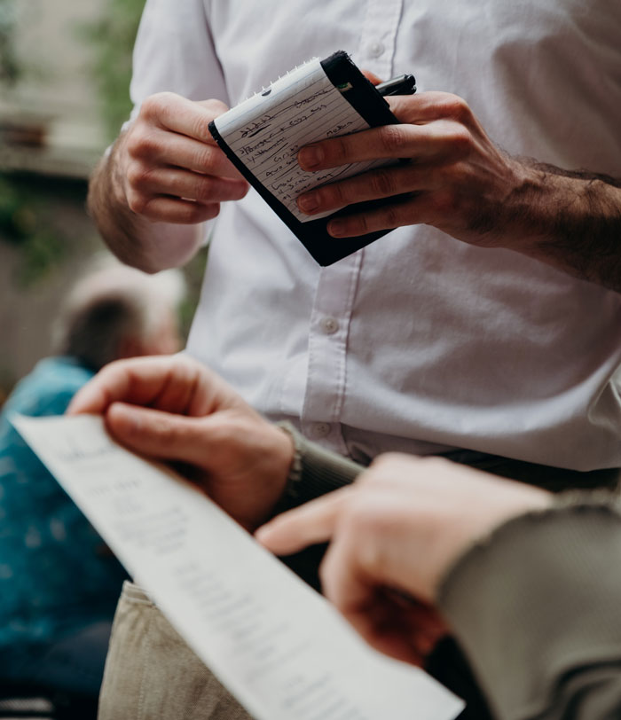Two Waitresses Are Unpleasant To A Newbie, Customer Stands Up To Him, Makes Them Rue Their Behavior