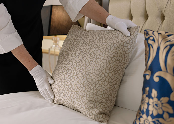 Man Can’t Understand Why Wife Wants To Fire Their Maid, Uncovers A Dark Secret Man Can’t Understand Why Wife Wants To Fire Their Maid, Uncovers A Dark Secret