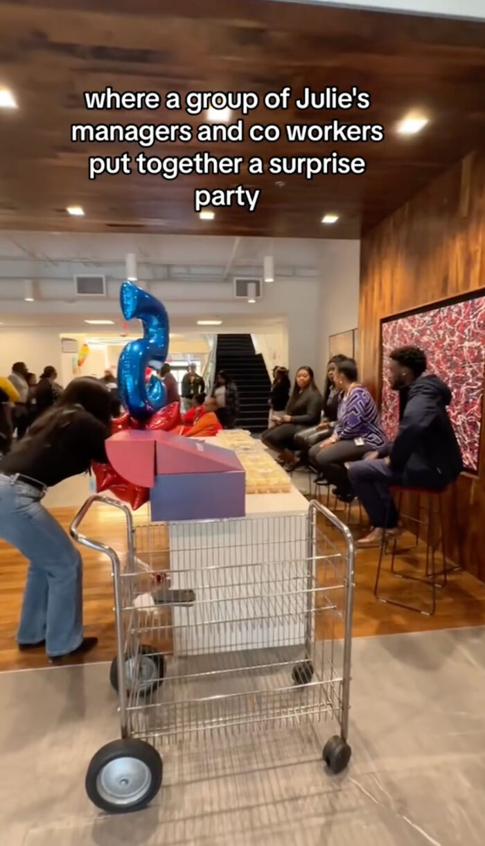 Faith In Humanity Restored As Woman Goes Extra Mile To Fix Her Accidental 1-Star Rating Faith In Humanity Restored As Woman Goes Extra Mile To Fix Her Accidental 1-Star Rating