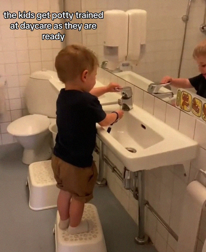 “Cries In American Mom”: Mom Shows What Daycare Looks Like In Finland, And Westerners Are In Awe “Cries In American Mom”: Mom Shows What Daycare Looks Like In Finland, And Westerners Are In Awe