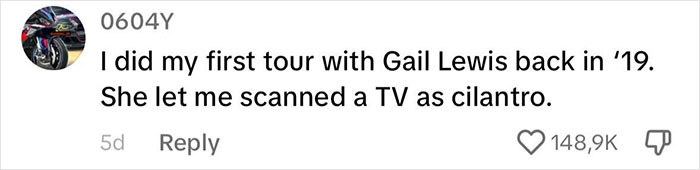 People Come Up With Hilarious Memes After Walmart Employee Quits Company, Speculate About New Job People Come Up With Hilarious Memes After Walmart Employee Quits Company, Speculate About New Job