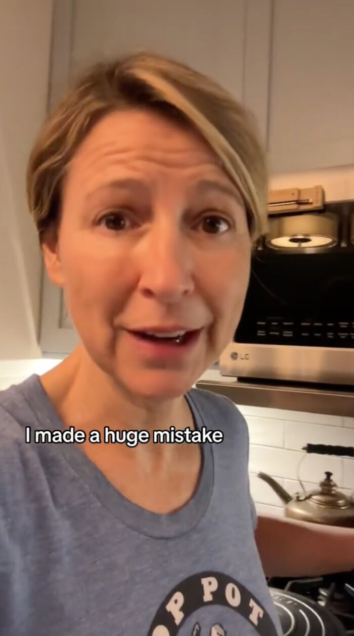 Faith In Humanity Restored As Woman Goes Extra Mile To Fix Her Accidental 1-Star Rating Faith In Humanity Restored As Woman Goes Extra Mile To Fix Her Accidental 1-Star Rating