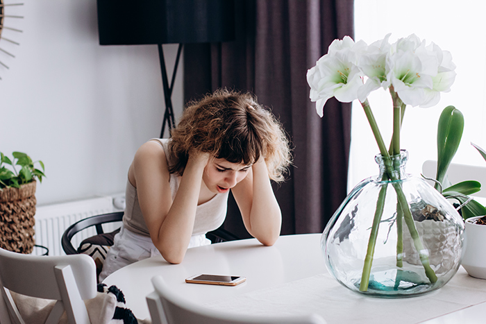 “She Has Not Spoken To Me Since”: Mom Gives Daughter’s College Fund To Sister With 4 Kids “She Has Not Spoken To Me Since”: Mom Gives Daughter’s College Fund To Sister With 4 Kids