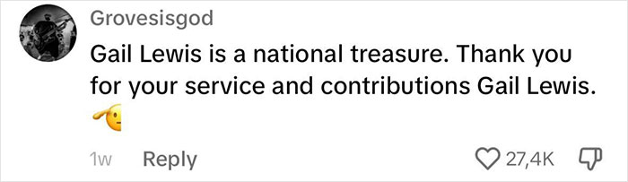 People Come Up With Hilarious Memes After Walmart Employee Quits Company, Speculate About New Job People Come Up With Hilarious Memes After Walmart Employee Quits Company, Speculate About New Job