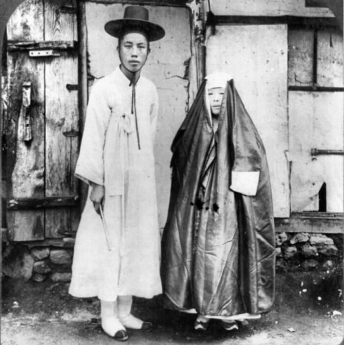 Korean Couple In Seoul, South Korea, 1904