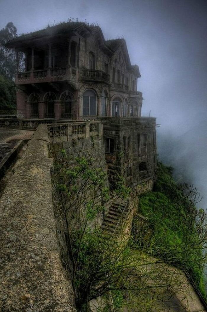 The Abandoned Salto Hotel, Columbia