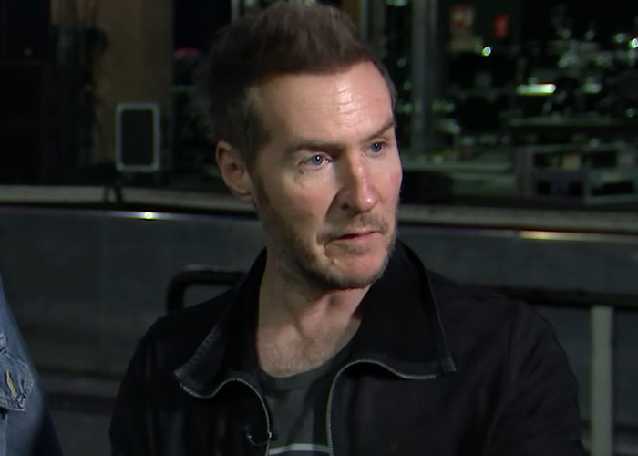 Banksy Fans Stunned As Artist “Confirms” Name In Resurfaced Interview Banksy Fans Stunned As Artist “Confirms” Name In Resurfaced Interview