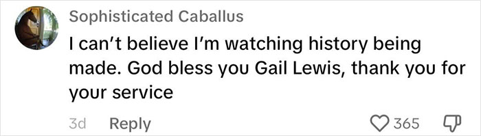 People Come Up With Hilarious Memes After Walmart Employee Quits Company, Speculate About New Job People Come Up With Hilarious Memes After Walmart Employee Quits Company, Speculate About New Job