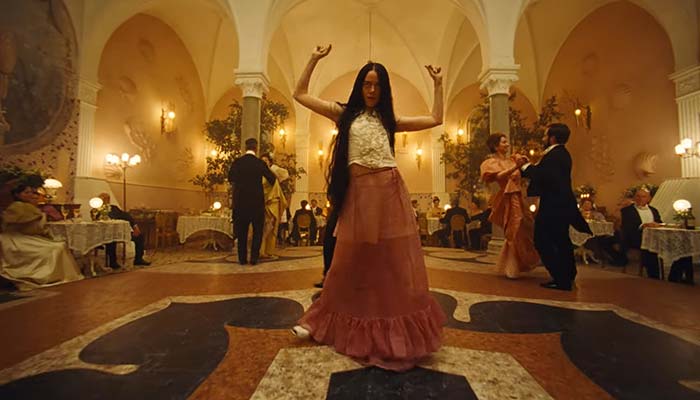 “I Don’t Want To Watch That”: People Slam Controversial Movie “Poor Things” With Emma Stone “I Don’t Want To Watch That”: People Slam Controversial Movie “Poor Things” With Emma Stone