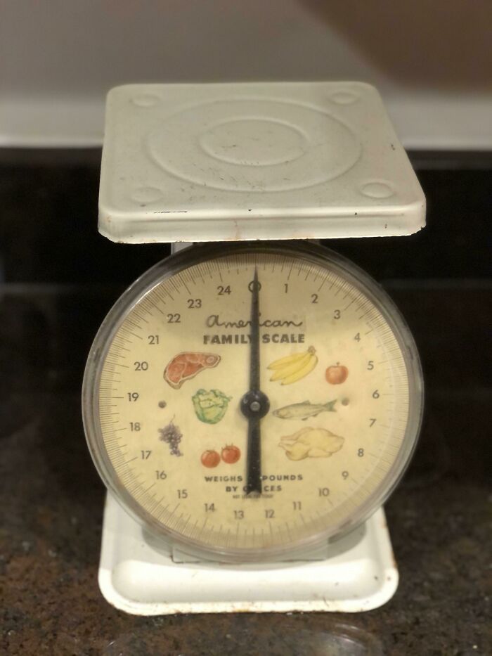 Grandmothers Kitchen Scale