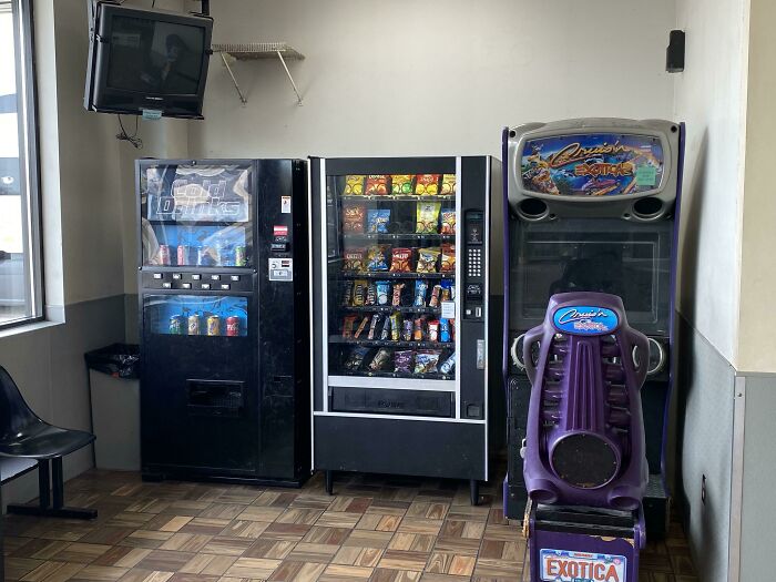 This Area Of My Local Laundromat Is Frozen In The 90’s