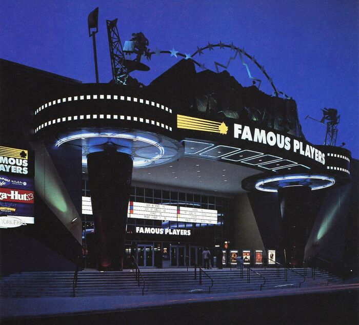 1998, Famous Players Movie Theatre, Mississauga, Ontario