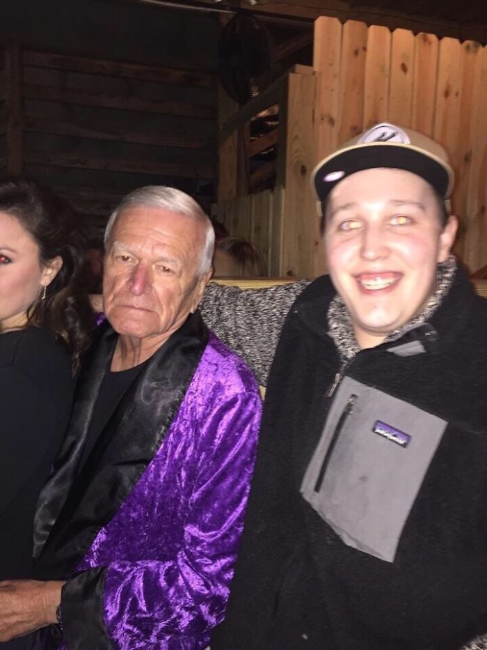 Hugh Hefner Would Definitely Be Hanging Out At A College Bar