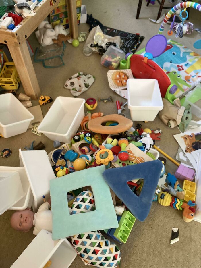 My Child’s Playroom 90 Seconds After I Finished Cleaning It Up