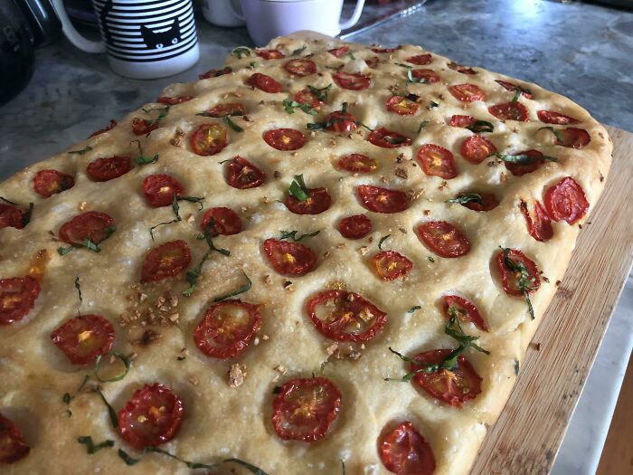 You Don’t Need To Knead Focaccia Bread: Instead You Can Let It Rise 8-12 Hr At Room Temp