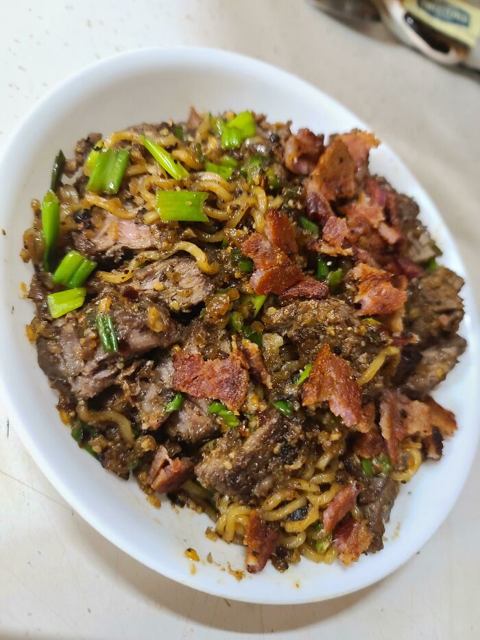 Bulk Instant Ramen Is Cheaper Than Buying Noodles, Toss The Flavor Packet Aside And Just Use The Noodz...steak And Bacon Stir Fry With Whiskey Garlic Sauce