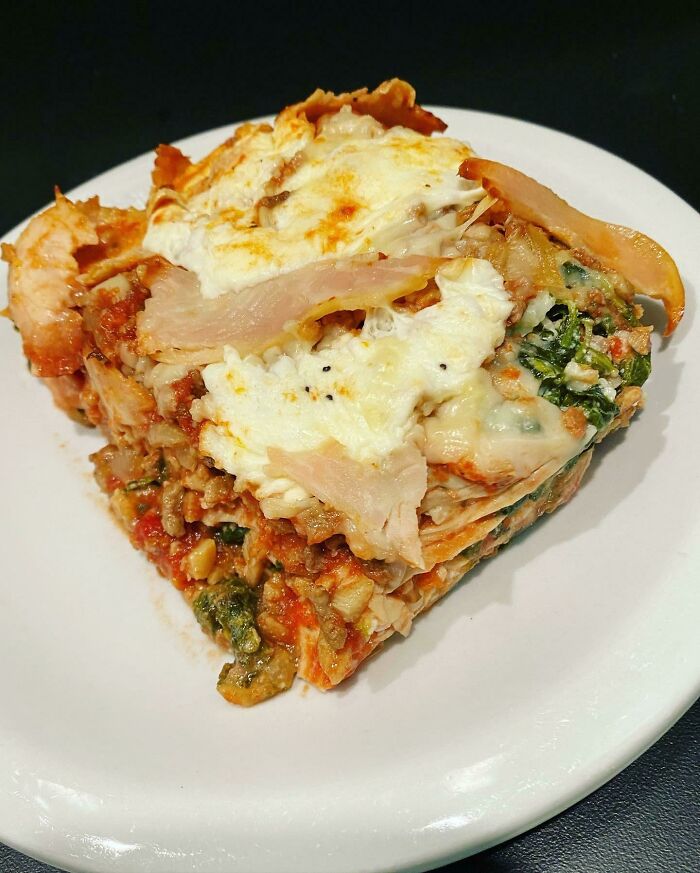 You Can Use Sliced Turkey Or Chicken Breast In Place Of Lasagna Noodles To Create A Delicious Lasagna Alternative For People Watching Carbs!