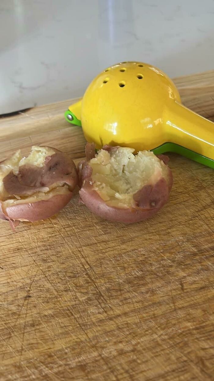 Use A Lemon Juicer To Make Smashed Potatoes Extra Crispy