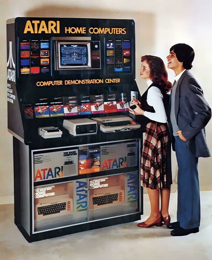 Circa [1980], The Atari Computer Demonstration Center