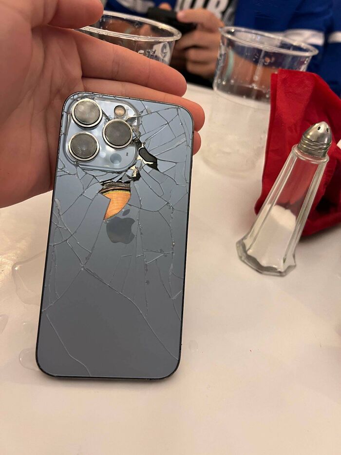 My Friend Thinks His Phone Is Fine, What Do You Think? (And Yes It Smells Like Lithium)