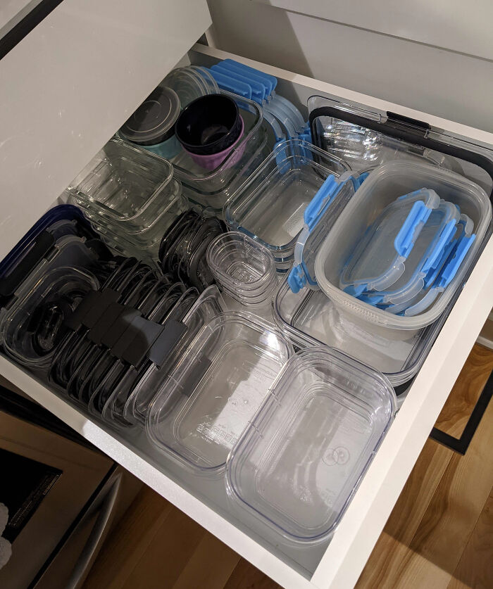 Moved To A New House And My Wife Organized The Tupperware Drawer